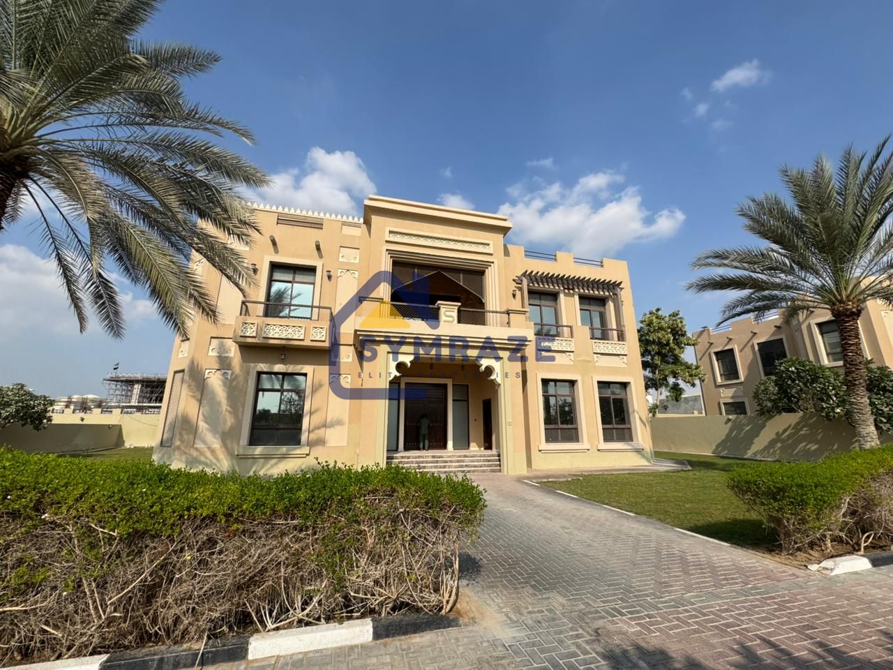 Luxury 5BR | Spacious Layout | Private Garden | Pool Access