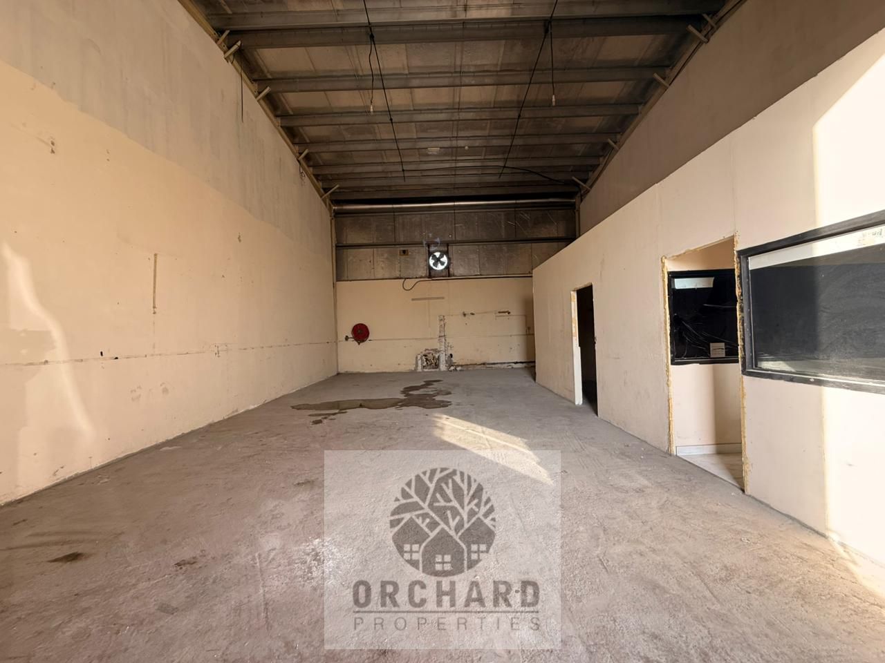 WONDERFUL/ 1500 SQFT / 15 KW POWER / FRONT OF STREET BEST FOR GARAGE/