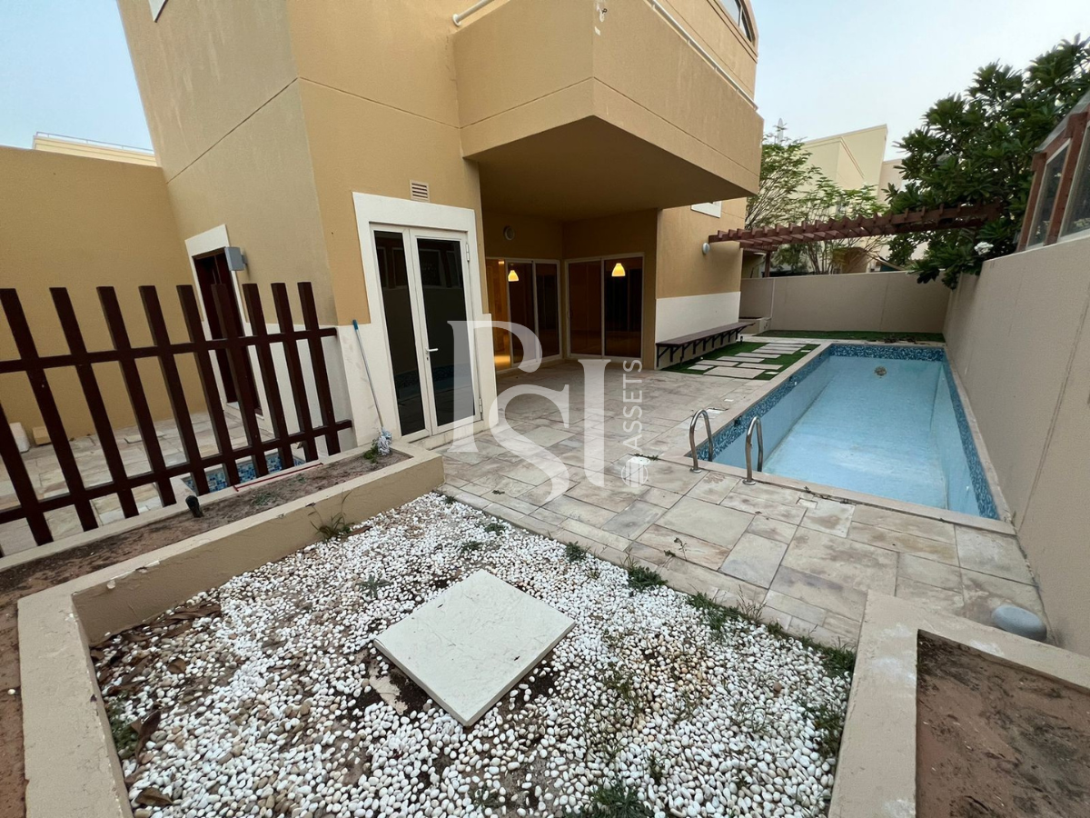 Spacious Villa | Private Pool | Prime Location