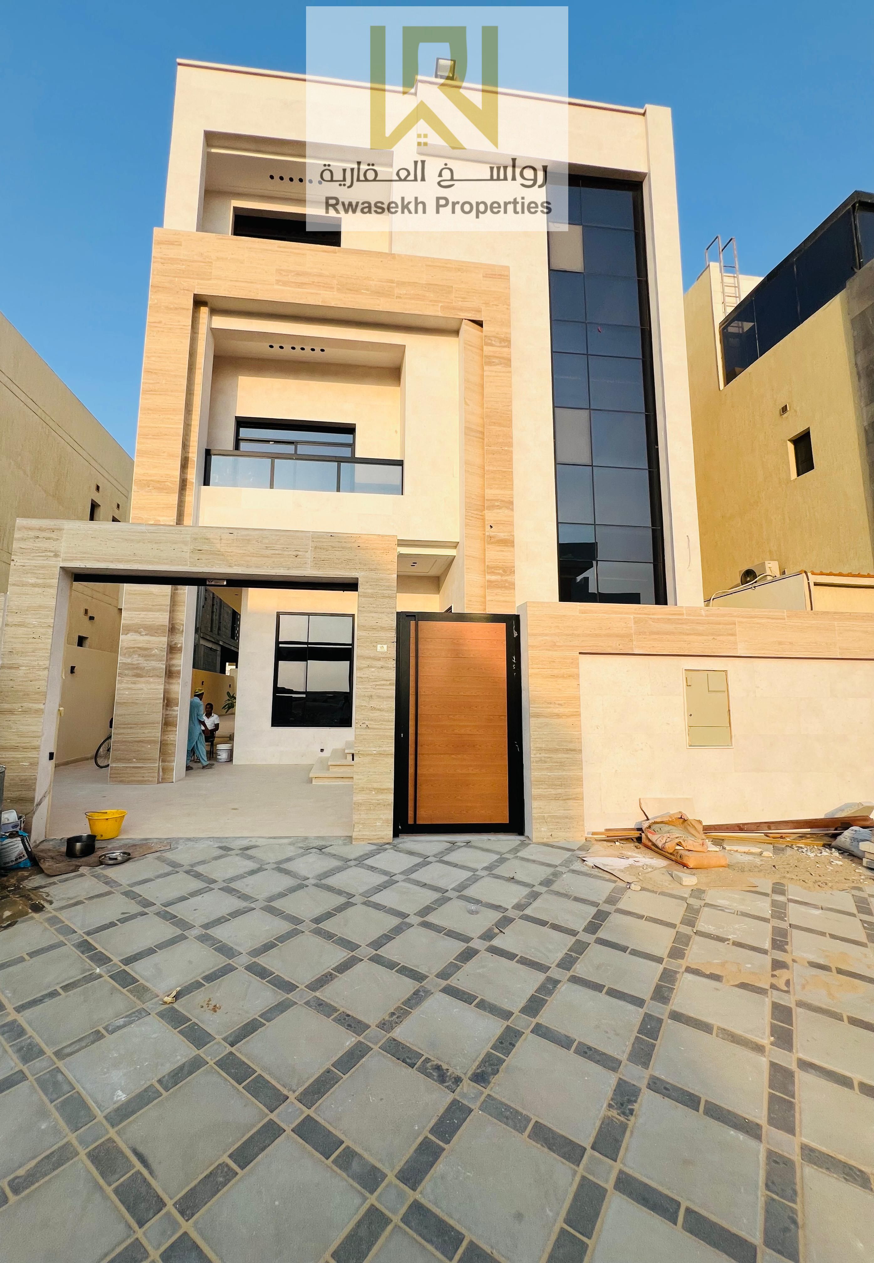 For Sale | Elegant 3-Level Villa in Al Yasmine, Discover refined living in this beautifully designed villa featuring: