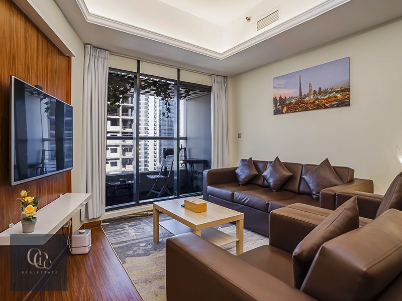 Upgraded and Equipped | Easy Access to Metro | High floor with Balcony