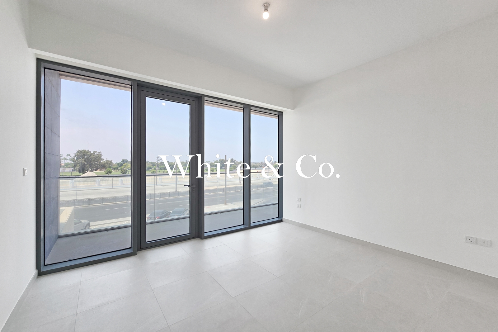 Elegant Modern | Spacious | Park View