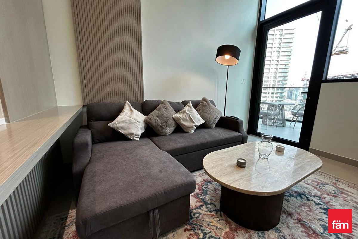 FULLY FURNISHED | PARK VIEW | FLEXIBLE CHEQUE