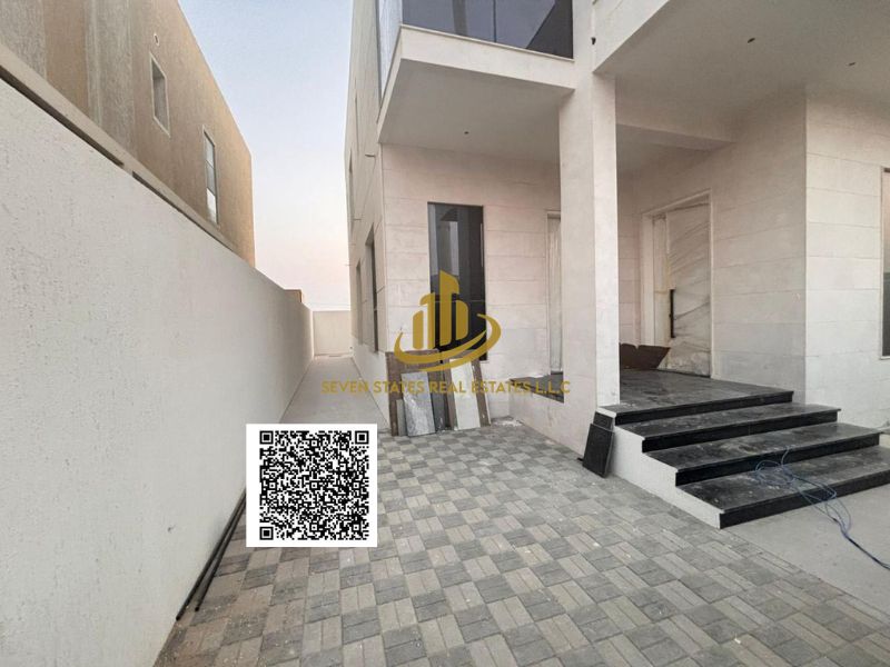 Luxury villa with 5 master bedrooms for sale in Al Yasmin, Ajman – luxurious finishes, spacious, and a competitive price. Negotiable for serious buyer