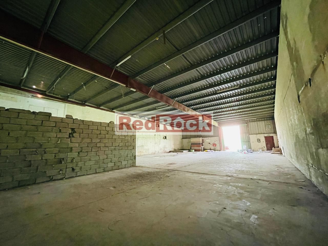4200 Sqft Warehouse Ideal for Any Activity