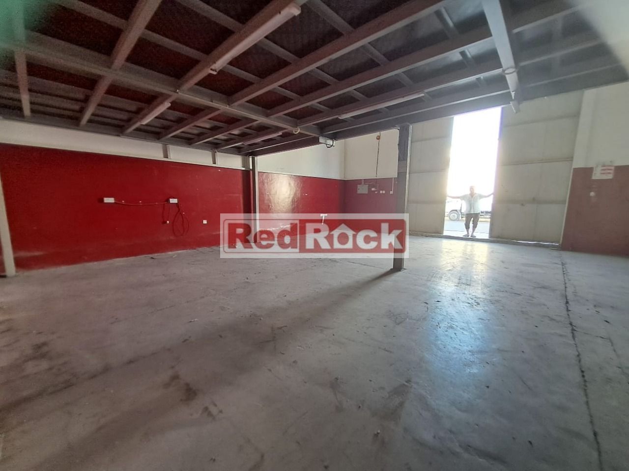 Fully Compact Warehouse with Easy Access to MBZ Rd