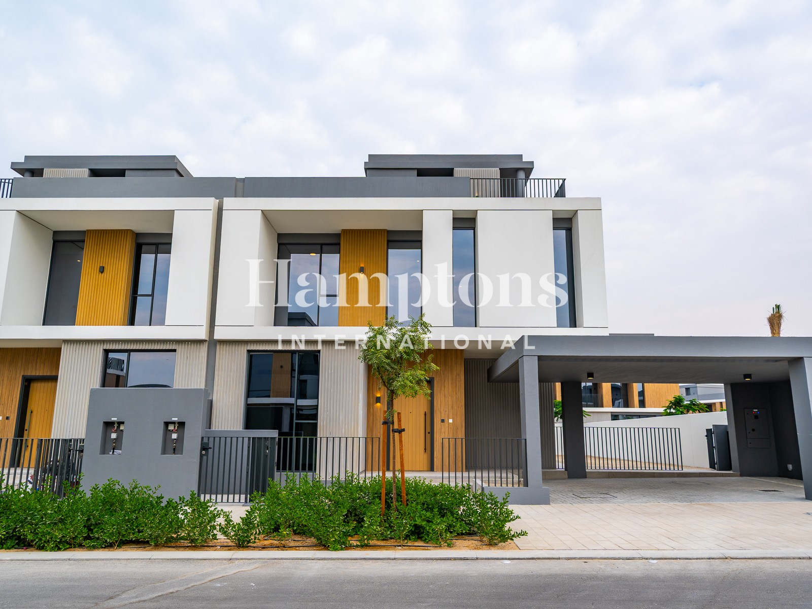 Exclusive | Corner Unit | Handover soon