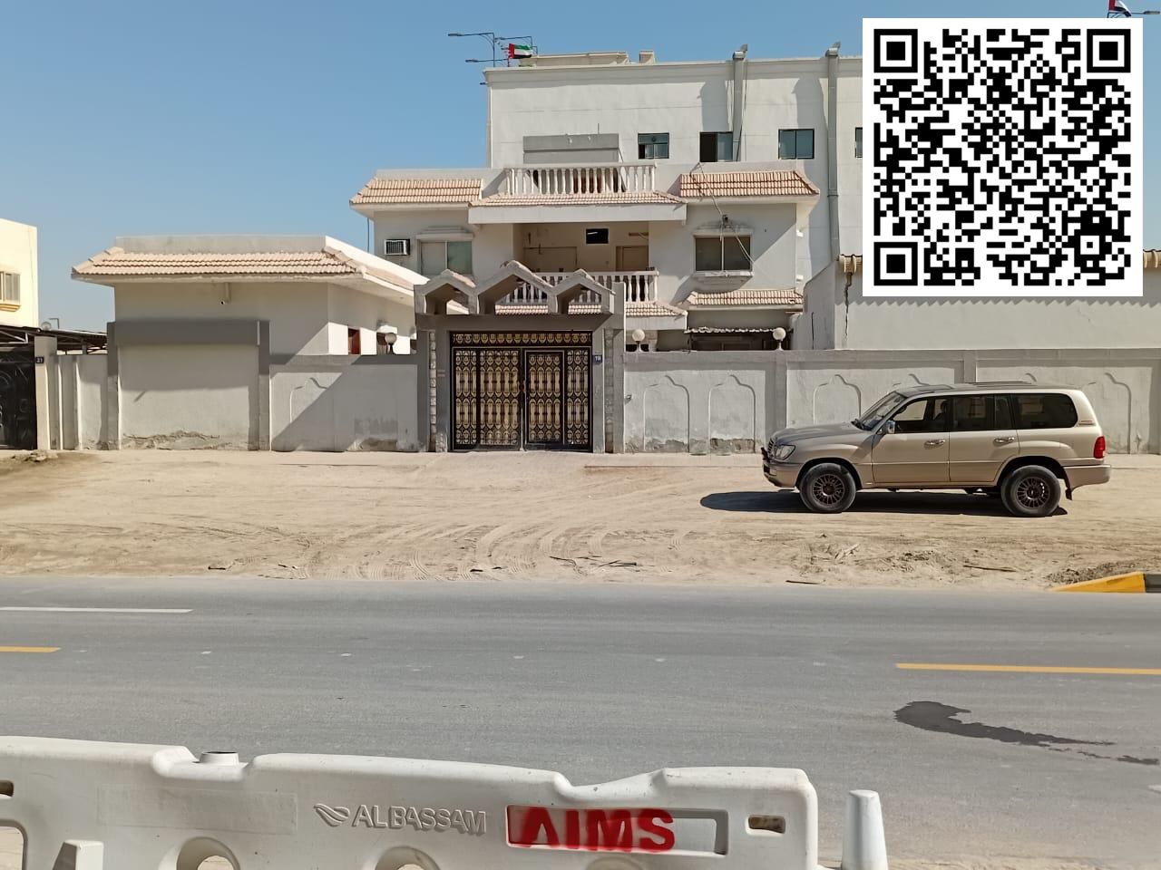 For sale: Traditional Arabic house in Liwara 2, Ajman 14 rooms Income: AED 170,000 Area: 10,000 sq ft Permit: Ground floor + 8 residential/commerci