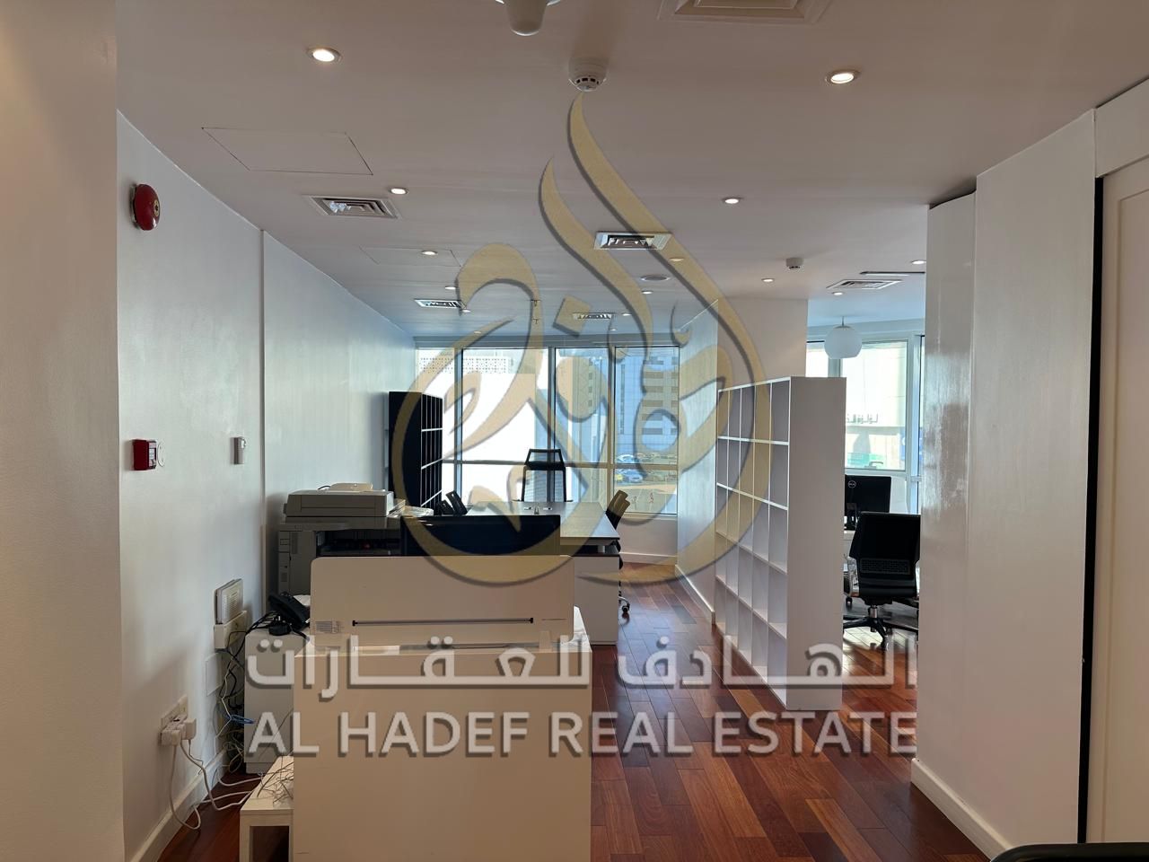Furnished office for annual rent in Al Qasba, square footage. Contract documentation is on the owner. Air conditioning is free for the owner. Free par