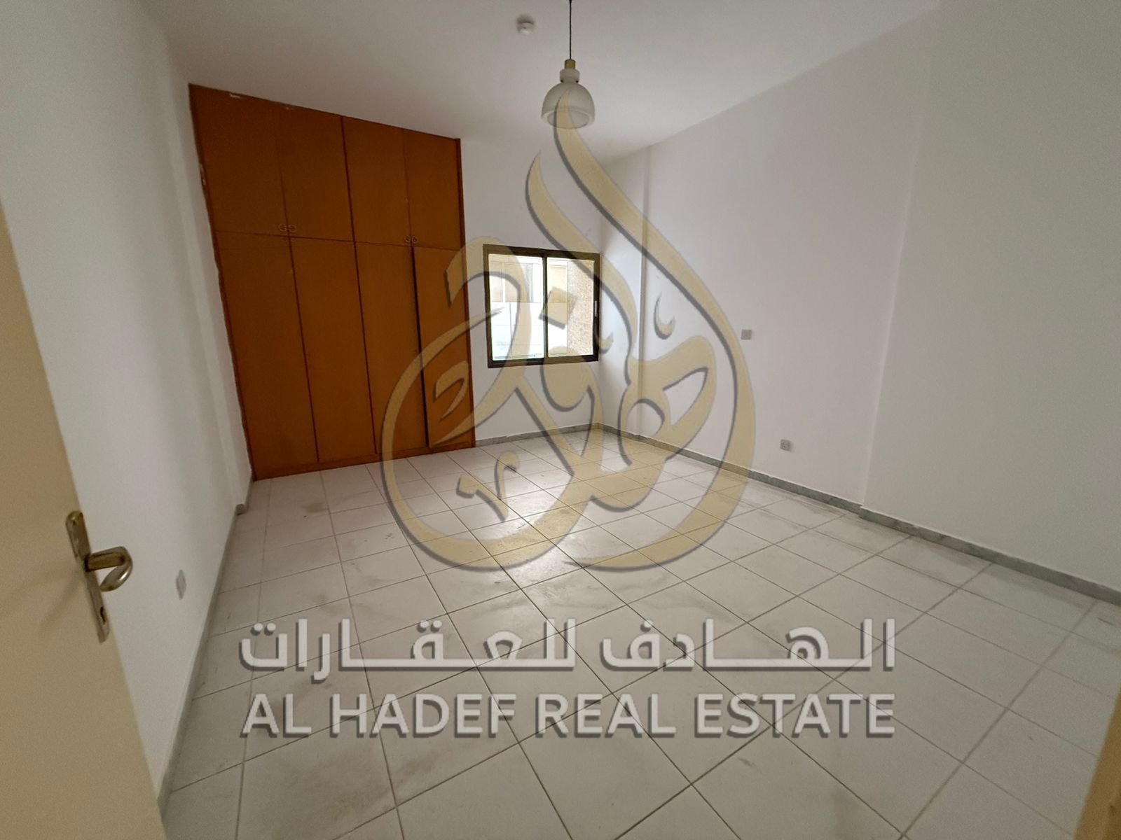 For rent in Al Majaz 3, a two-bedroom apartment with a living room and 2 bathrooms, full sea view. Payment in 4 or 6 installments. Contract attestatio