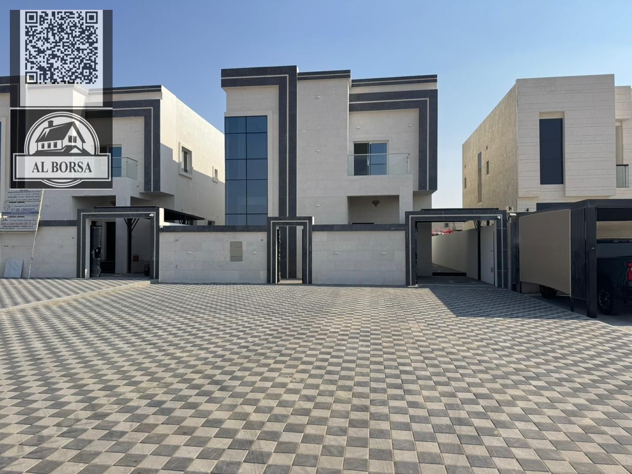 For sale in Al Zahia: a villa with 5 master bedrooms, a majlis (formal sitting room), a living room, a kitchen, and a maid's room.