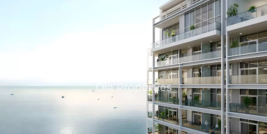 Exclusive Sea-Facing 2 BR | Stunning Corner Residence