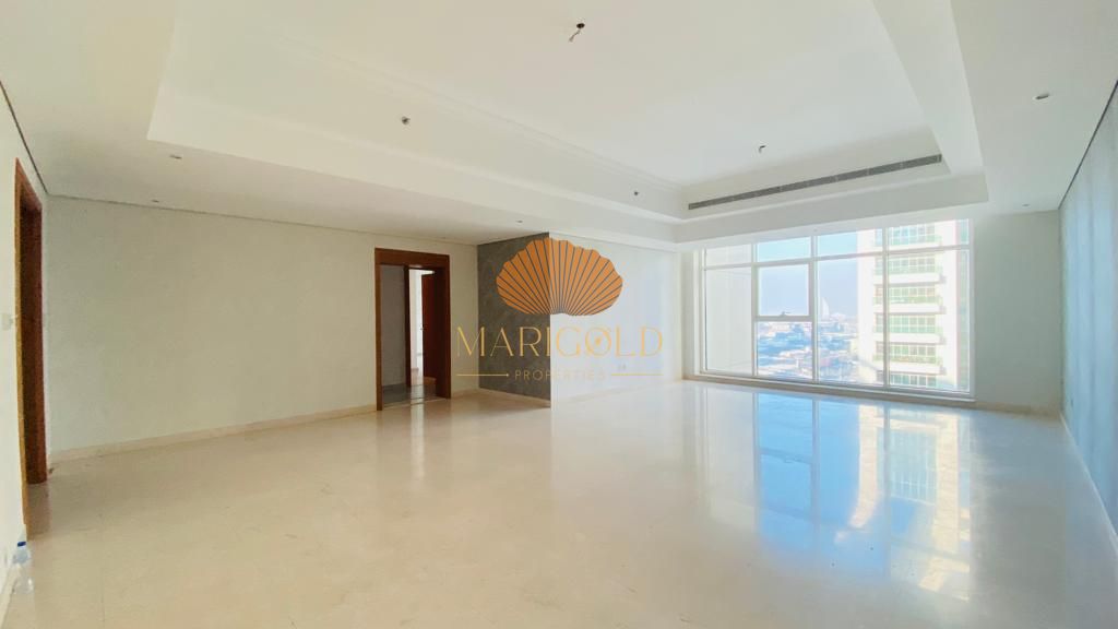 HUGE | PREMIUM BUILDING | FAMILY RESIDENCE