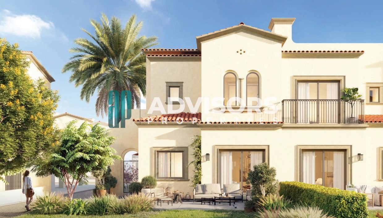 Single Row - End || 3BR + M || Casares ||