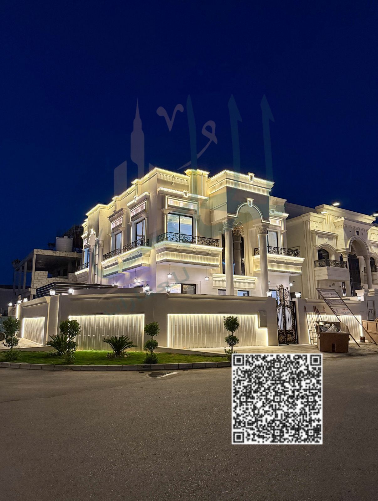 Classic villa for sale in Ajman, Al Yasmeen area. The villa has very distinctive finishing. Two floors, 5 master bedrooms, 2 living rooms, a majlis, a