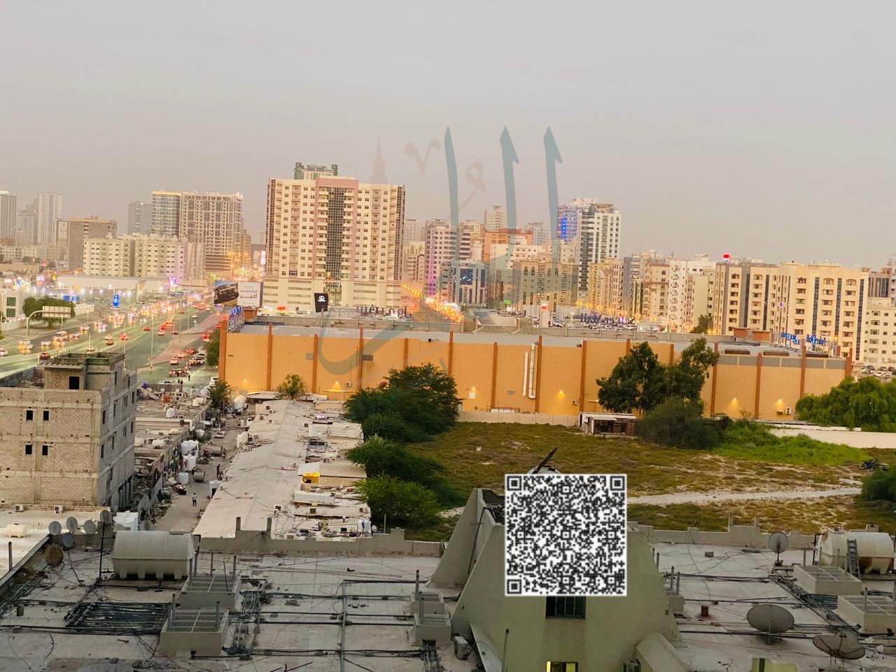 Distinctive Apartment for Resale Two-bedroom apartment with a living room in City Tower, featuring a separate kitchen and an open view of the Palace