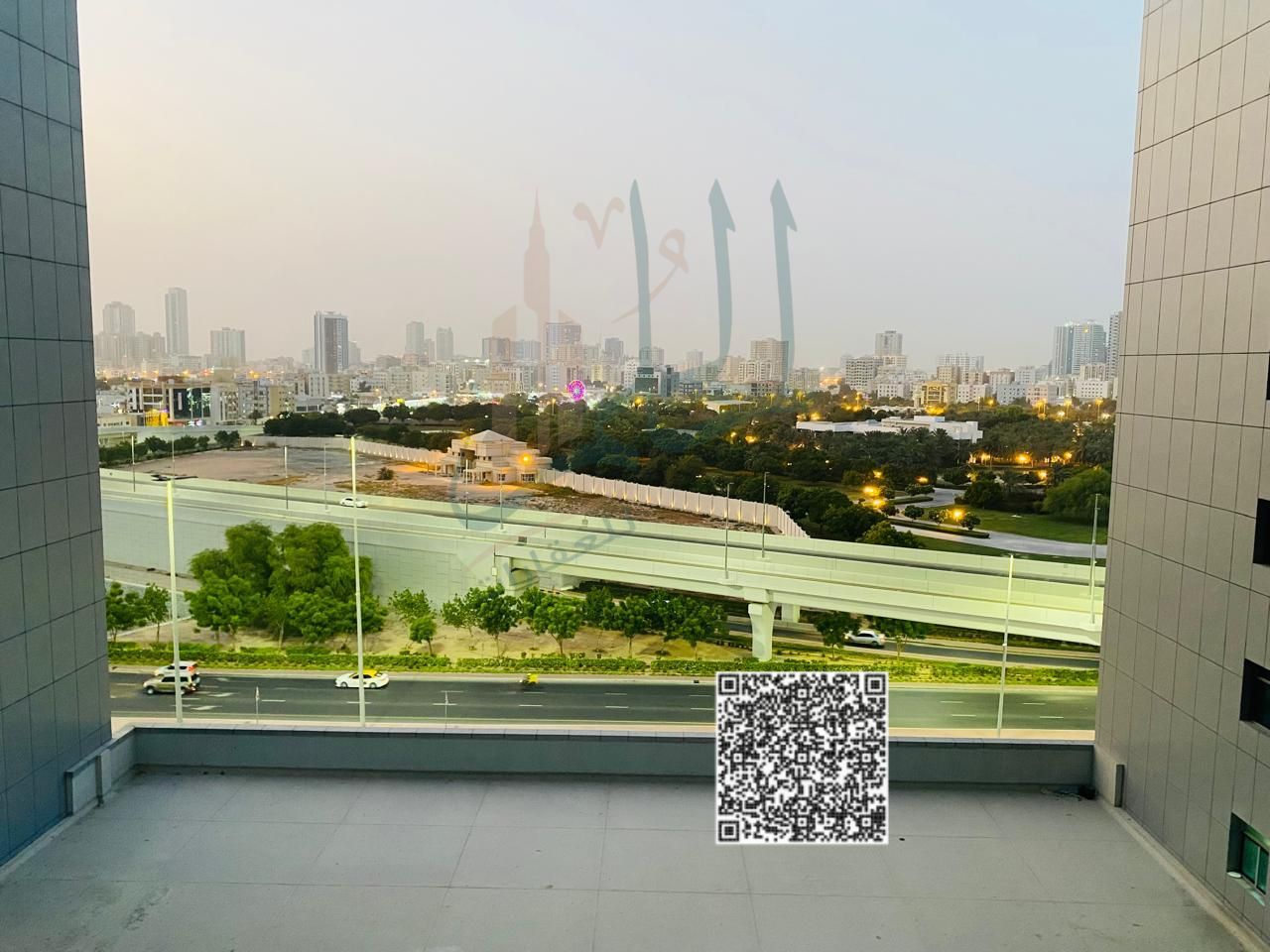 Apartment for Sale in City Tower – Ajman A resale apartment with an open view of the Palace and Al Safeer Mall, featuring two bedrooms,