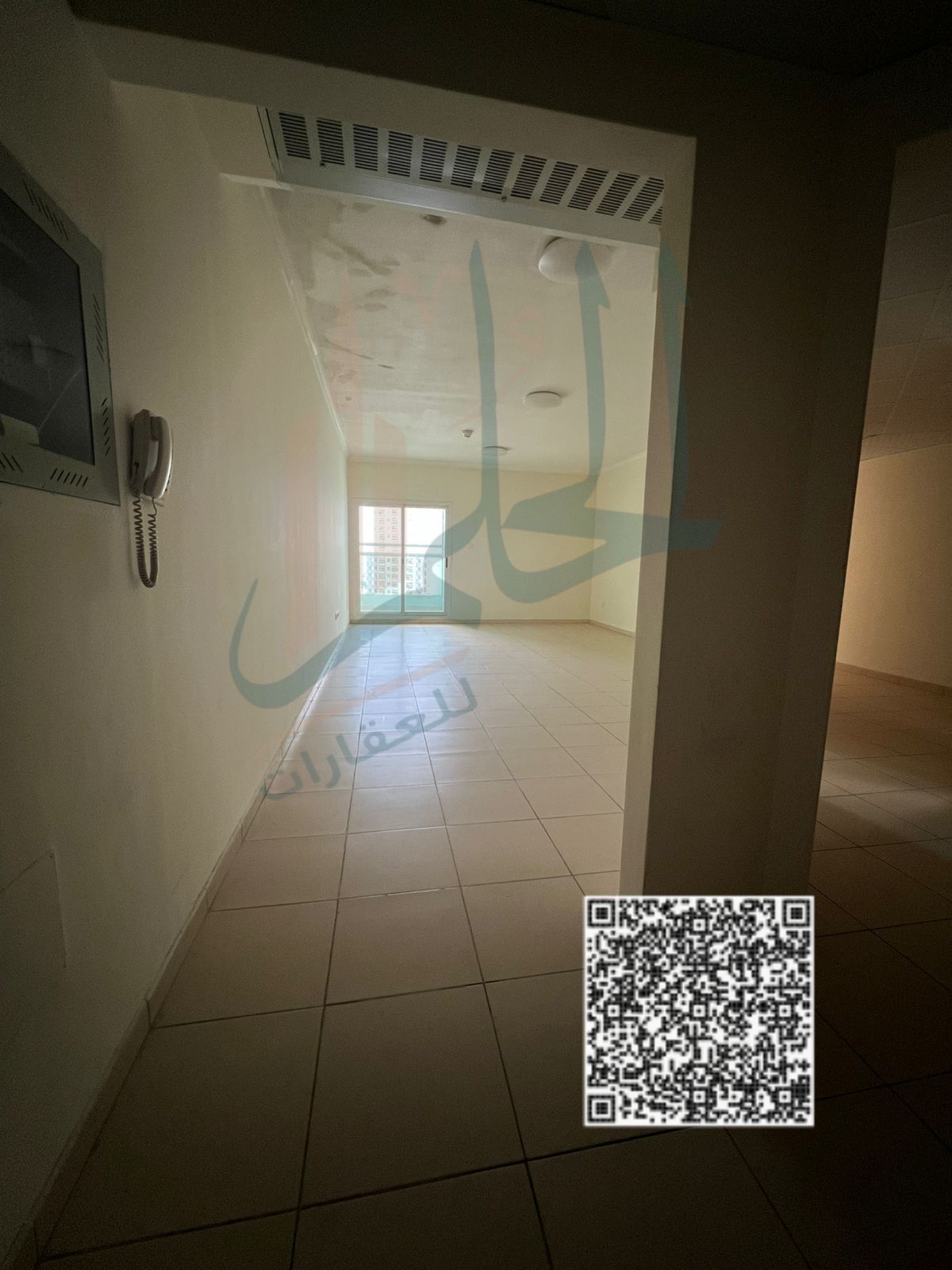 Spacious apartment ideal for families, includes a maid’s room, with premium amenities