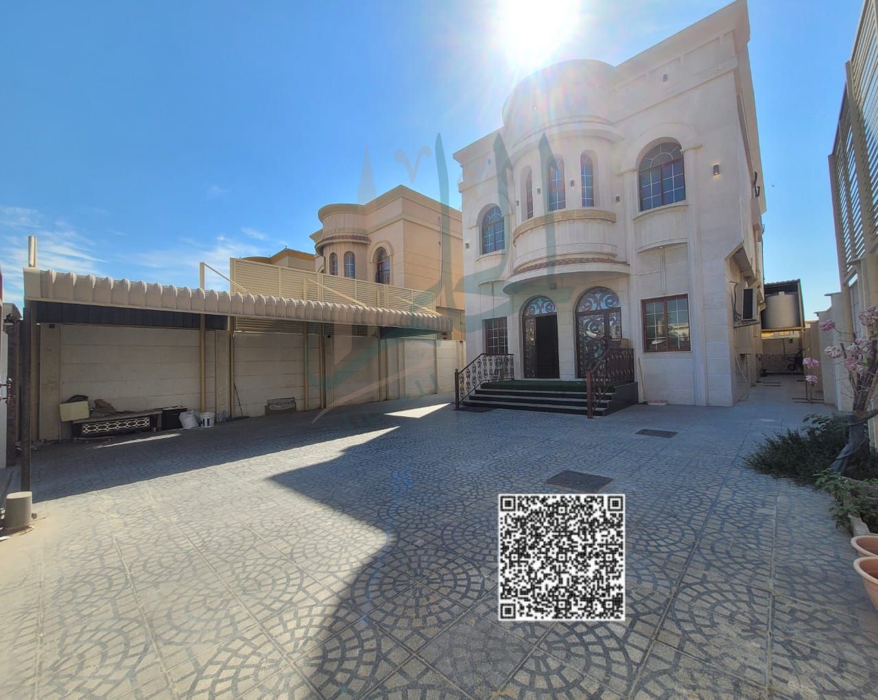 villa in prime location near Sheikh Ammar Street at special price 4 master bedrooms and spacious yard.