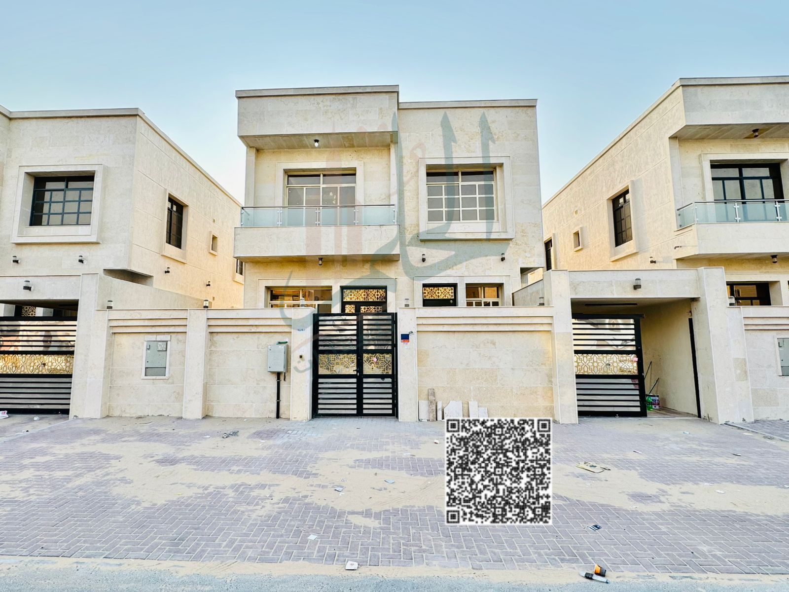 Villa for rent, second occupancy, 5 bedrooms, living room, sitting room, setback in front of the villa, spacious yard inside the villa