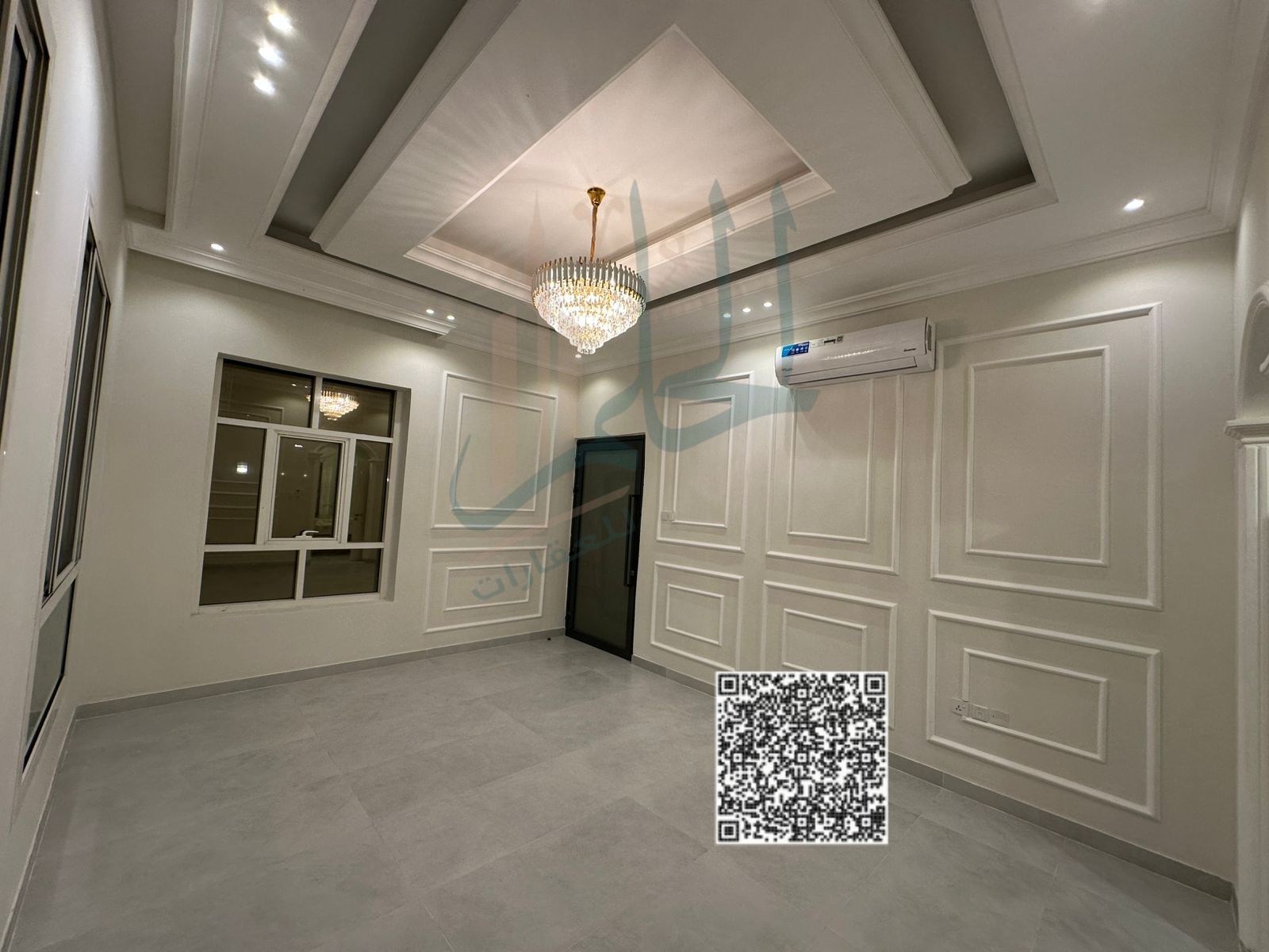 Villa for rent in Al-Amrah brand new 5 master bedrooms, majlis living room, maid's room, storage room, and kitchenette.