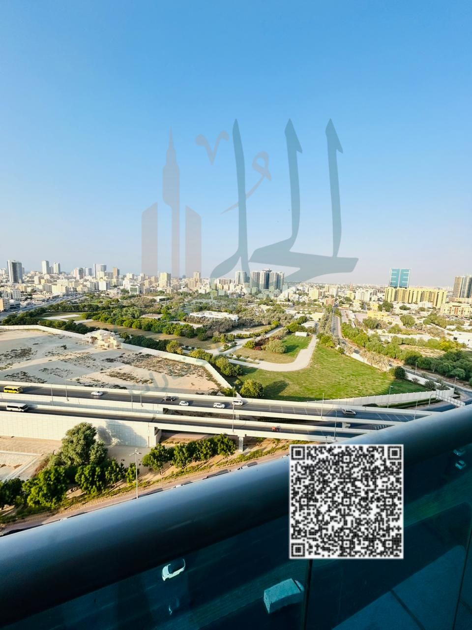 2BHK resale in City Tower closed kitchen, 2 balconies open view of the palace and Al Safir Mall