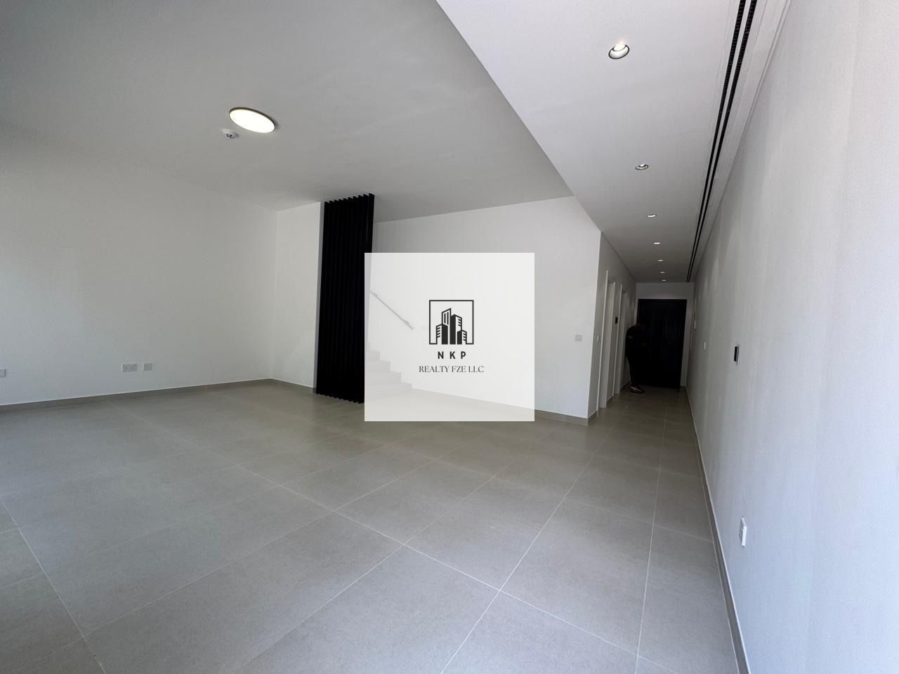 Specious luxury 3bedroom townhouse for rent in Masaar