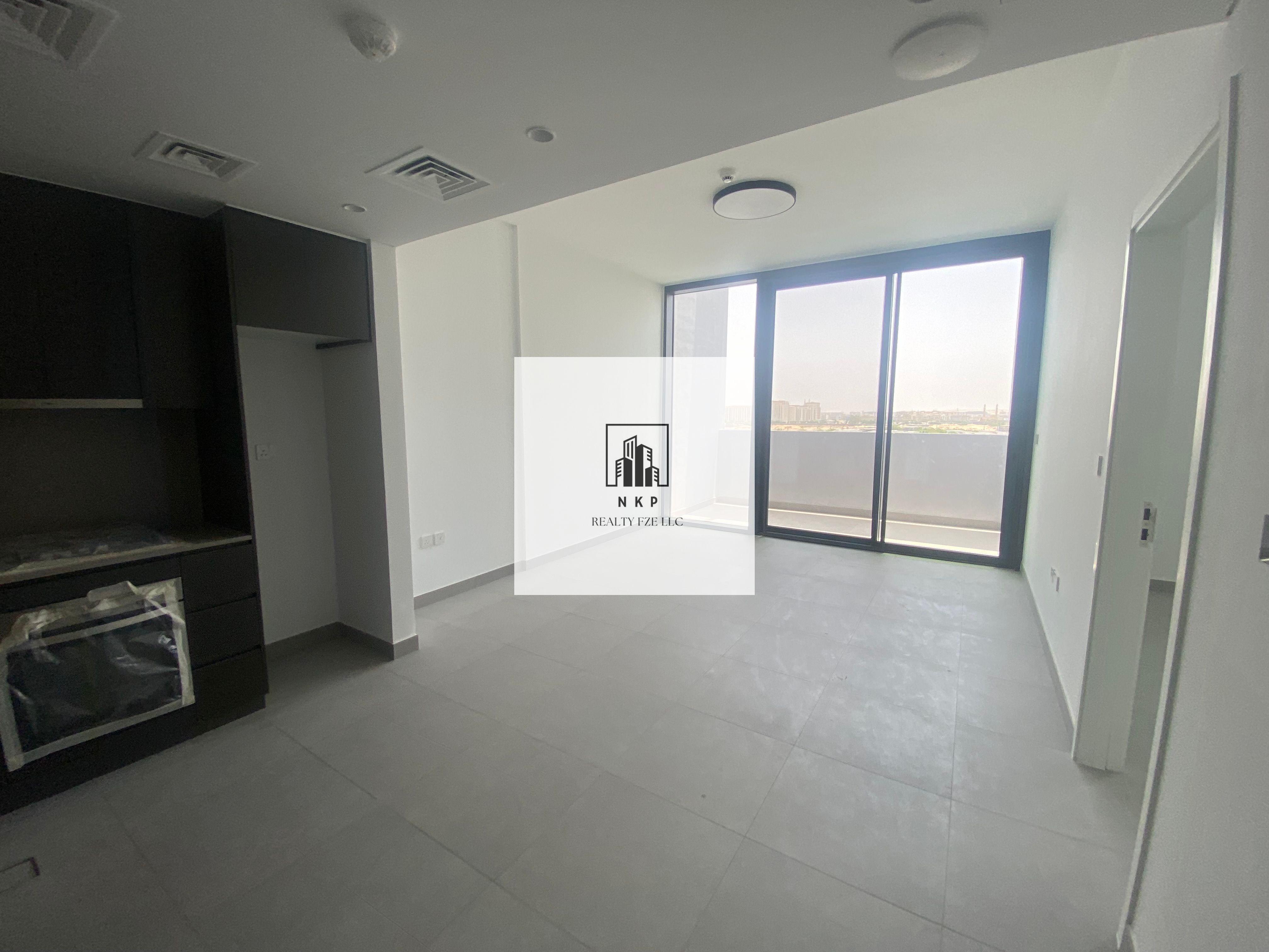 Specious luxury 2bedroom apartment for sale in Al Jada gate community