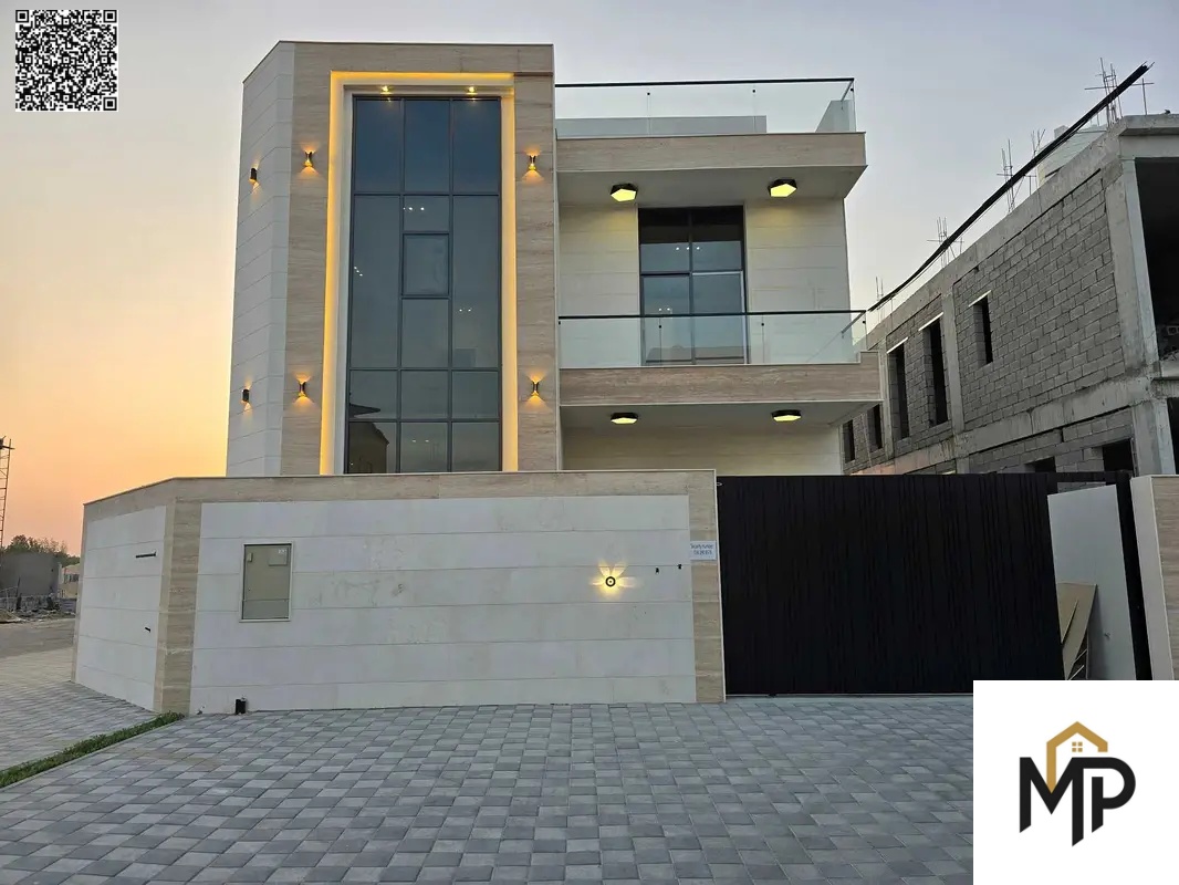 Luxury villa for sale in Al-Haliyo 2 | Corner on two streets
