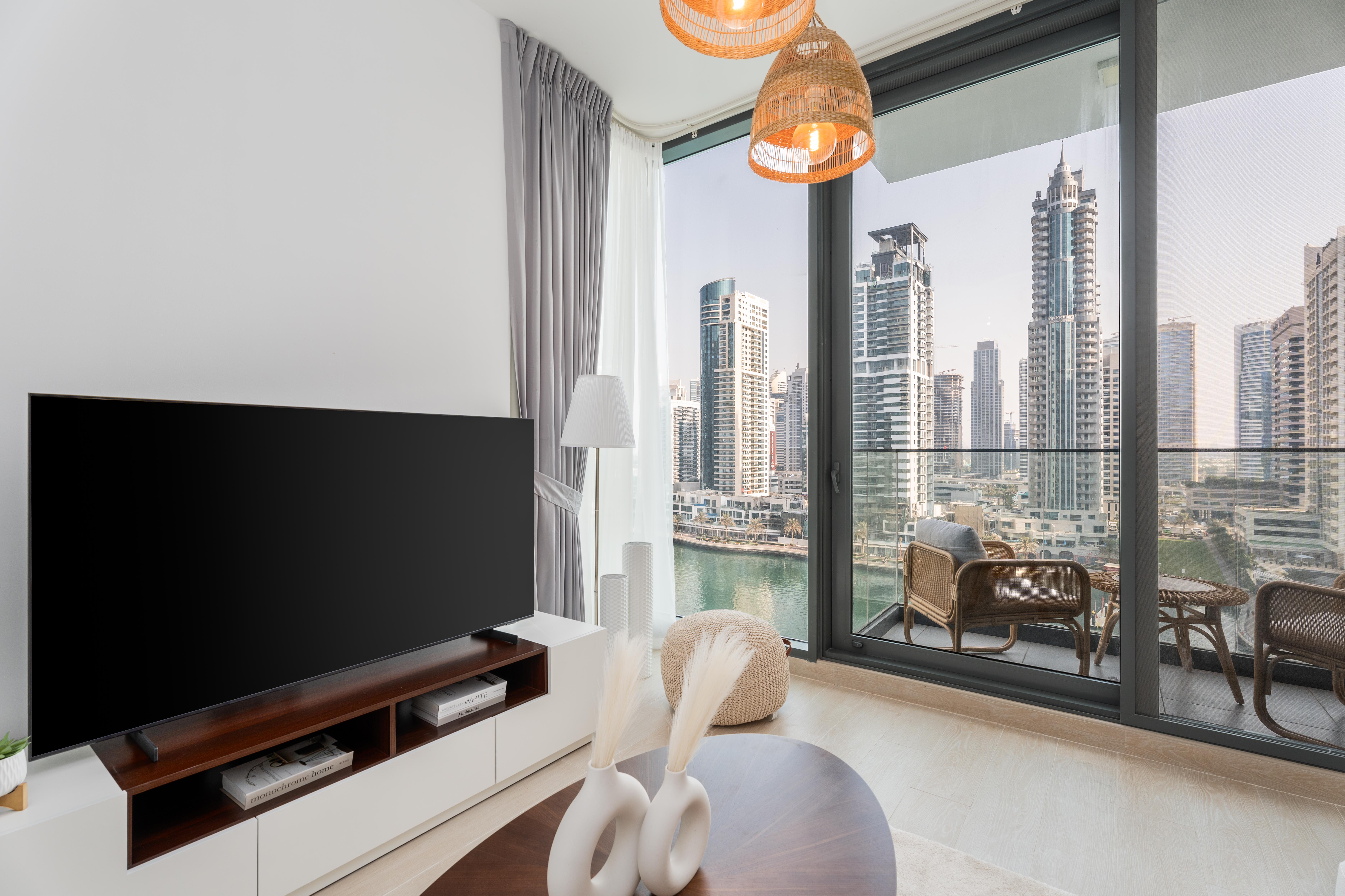 Modern / Marina View / Liv Residence