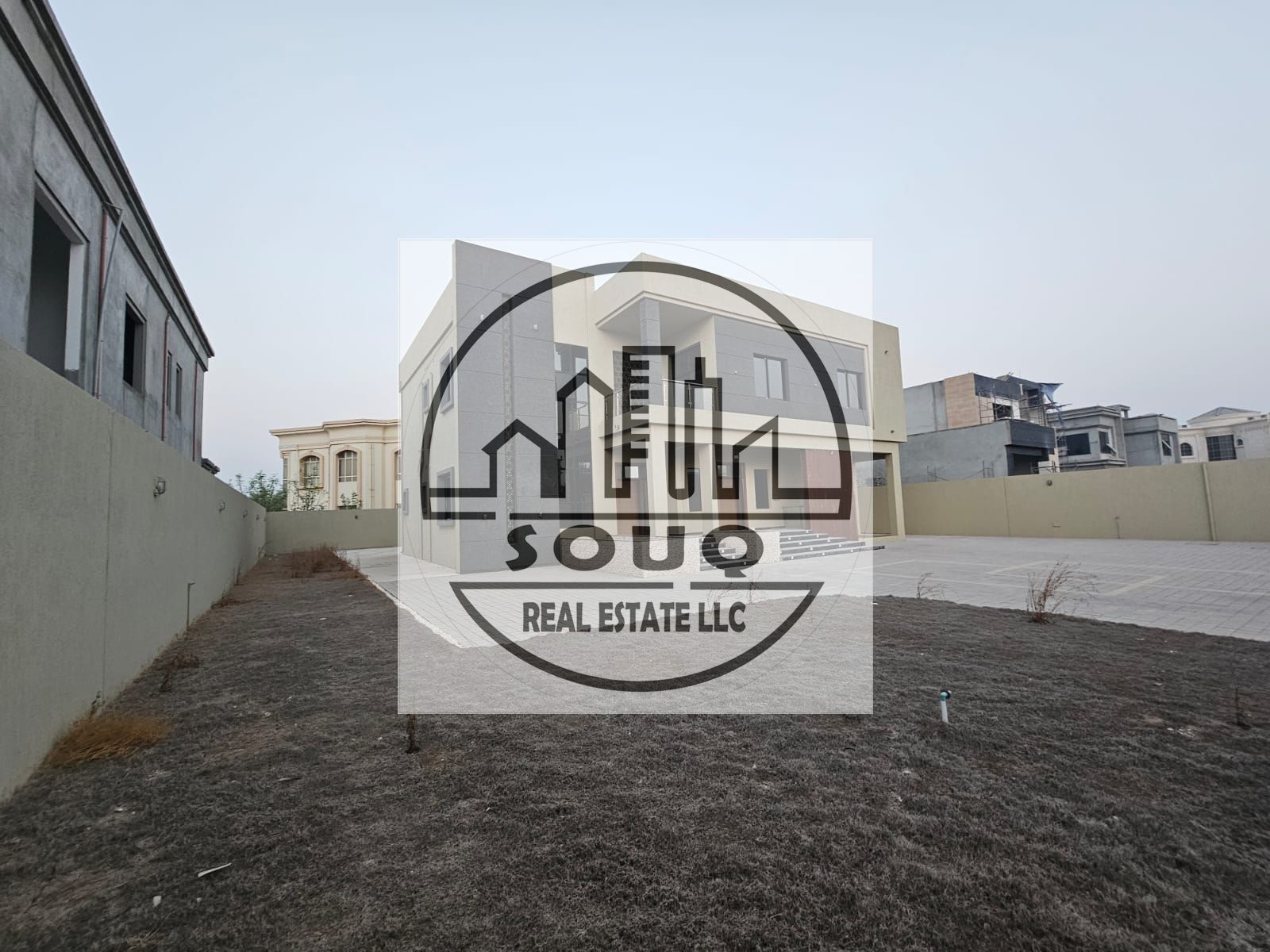 Spacious 5 BR Villa in Al Hudaiba - Perfect Family Retreat