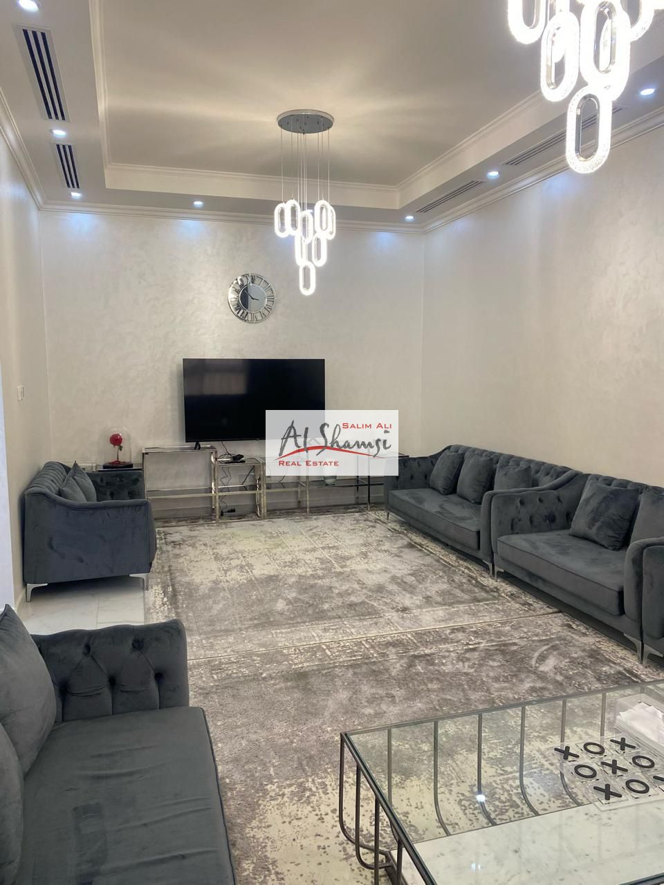 For sale, a villa in Al-Hoshi, 5000 sqf