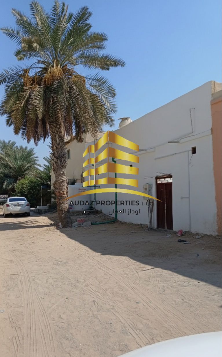 For Rent – Arabic House in Al Rashidiya 1