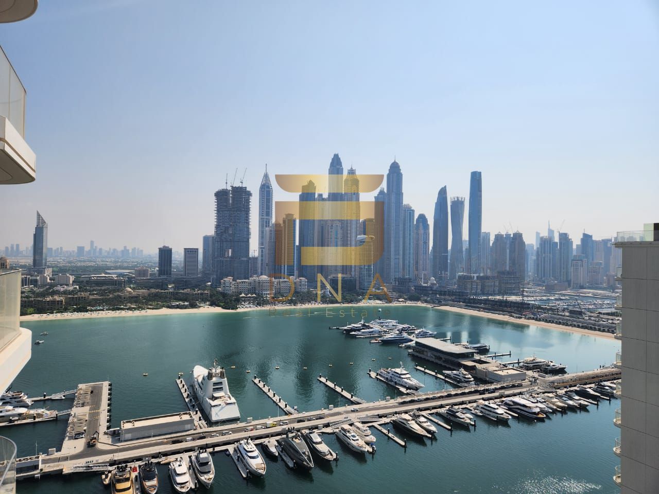 Corner Unit Very High Floor Superb Layout Marina/Sea View