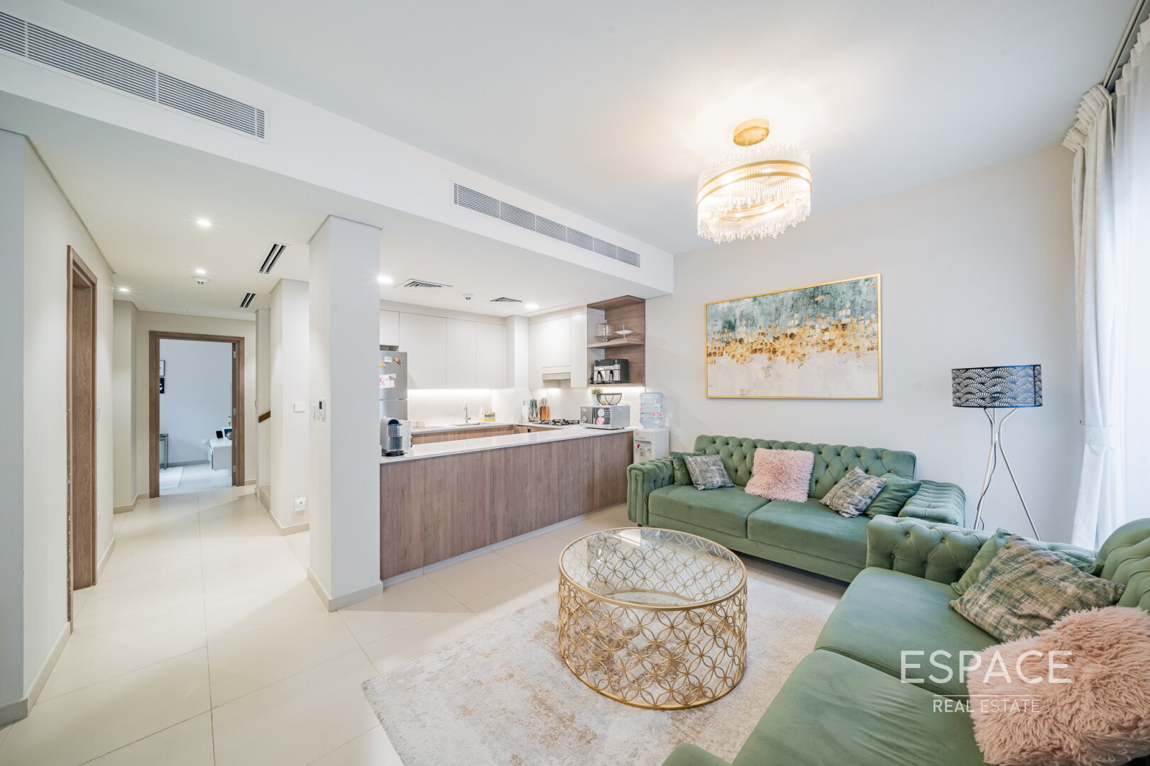 Great Location | Exclusive l Single Row