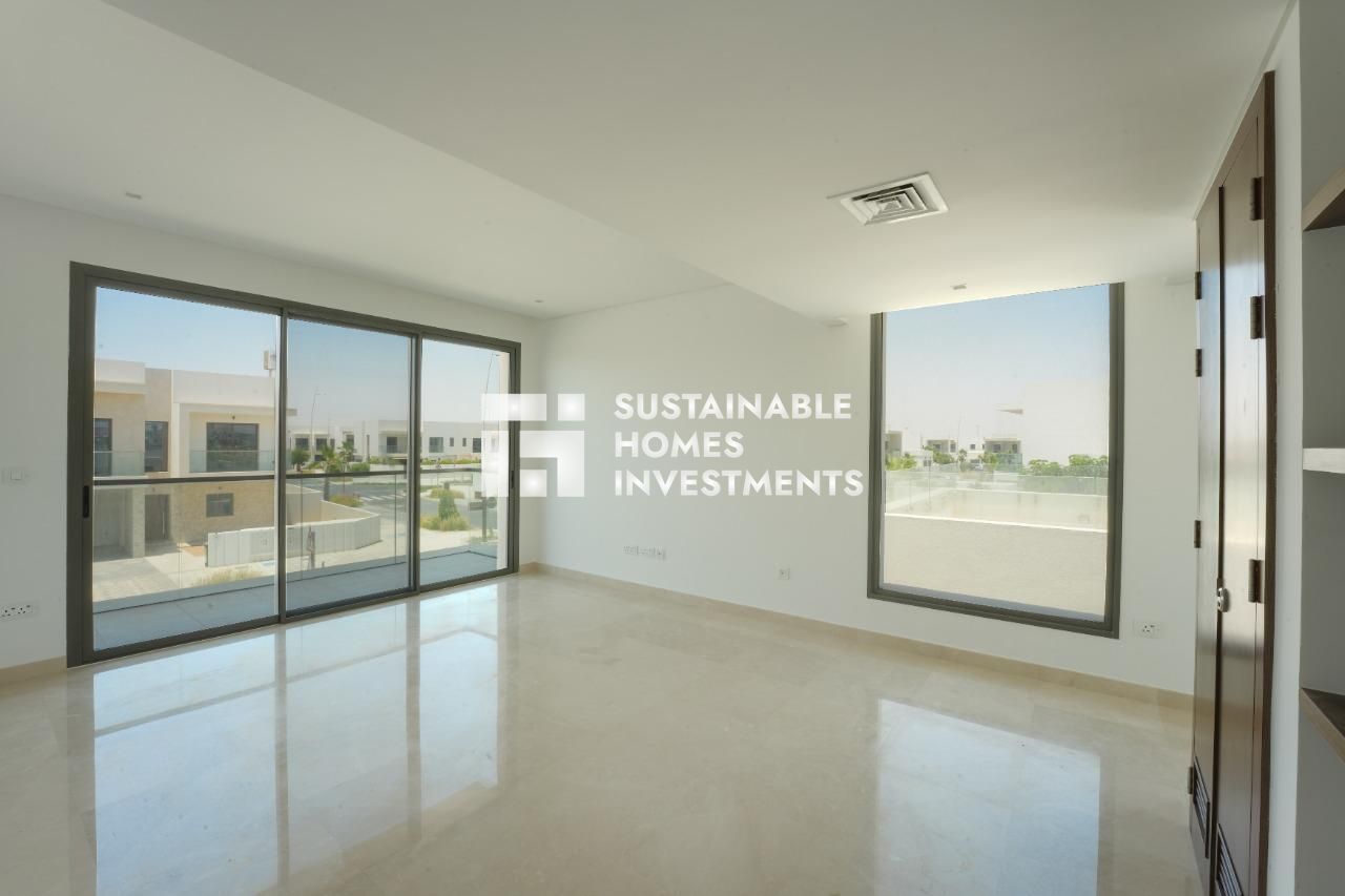 Single Row Corner | Full Golf View | Prime Area