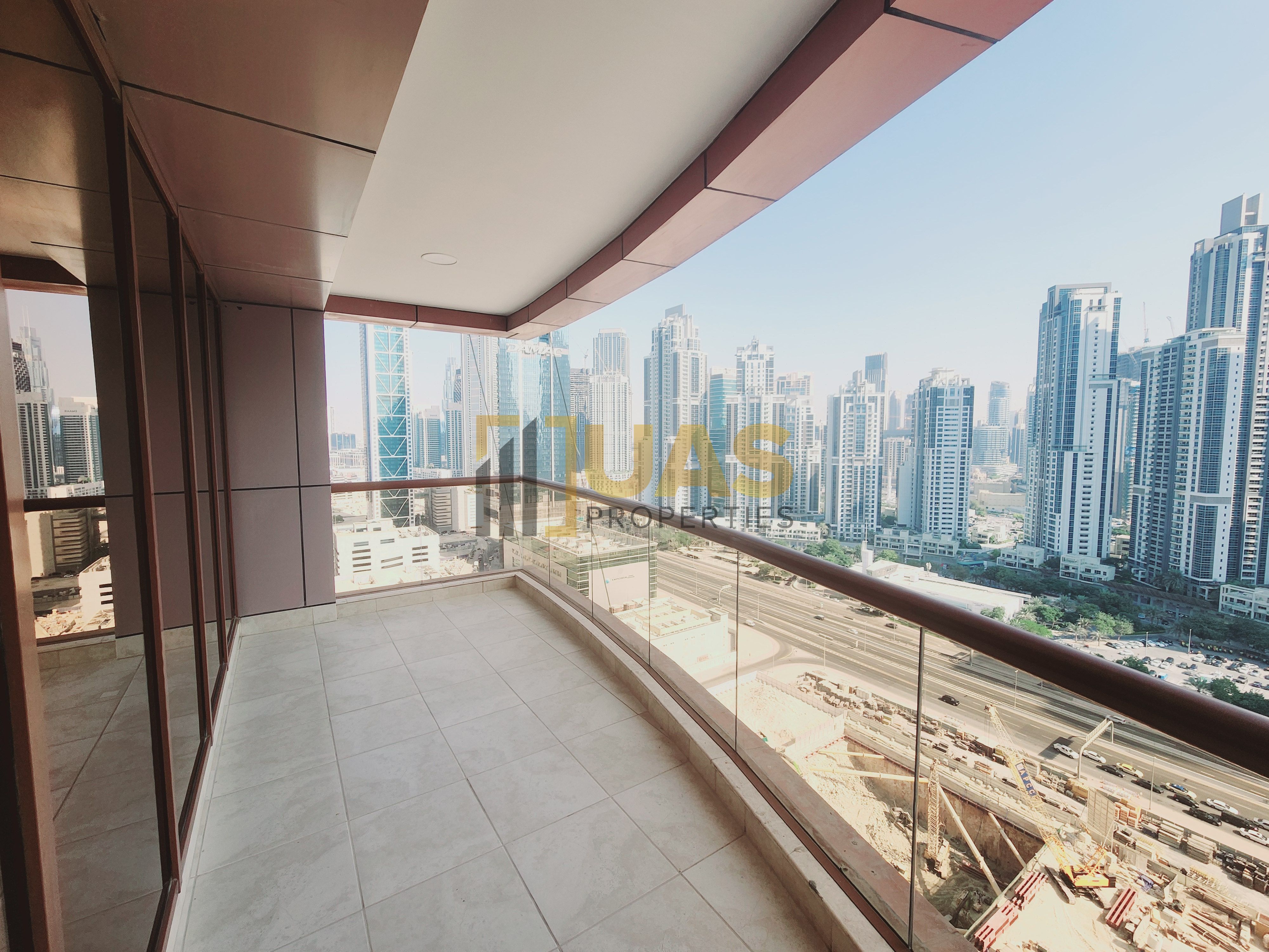 Spacious 3BHK | Chiller Free | With Maid&Laundry