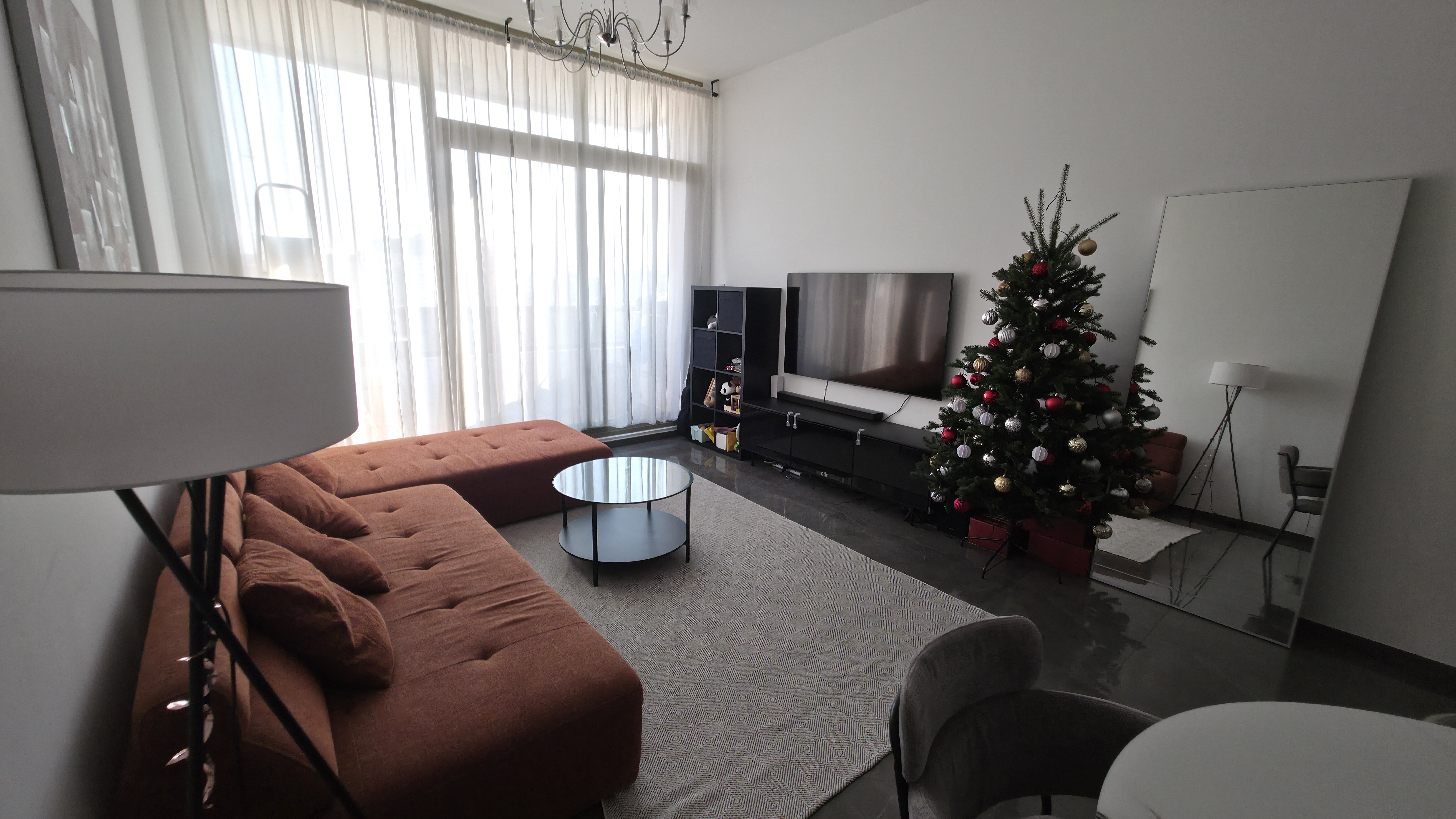 Walking Distance to Metro | Modern Interior | Ready to Move In