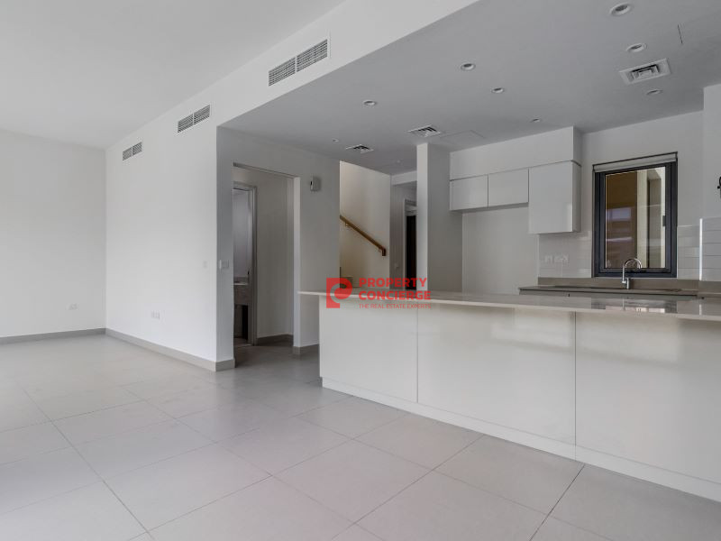 Maple For Rent| 4BR plus Maid Villa | Vacant Soon