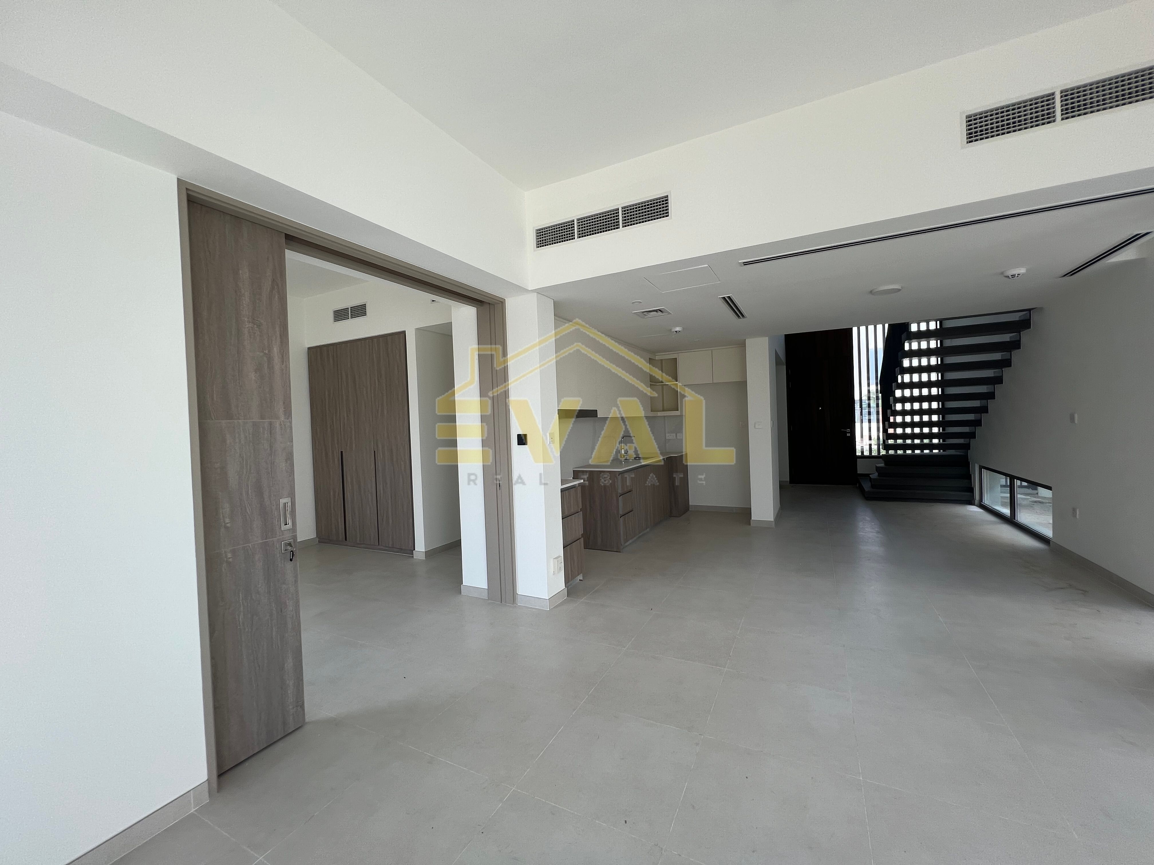 4BR + Maid’s Room | Aston type Townhouse | Prime Location