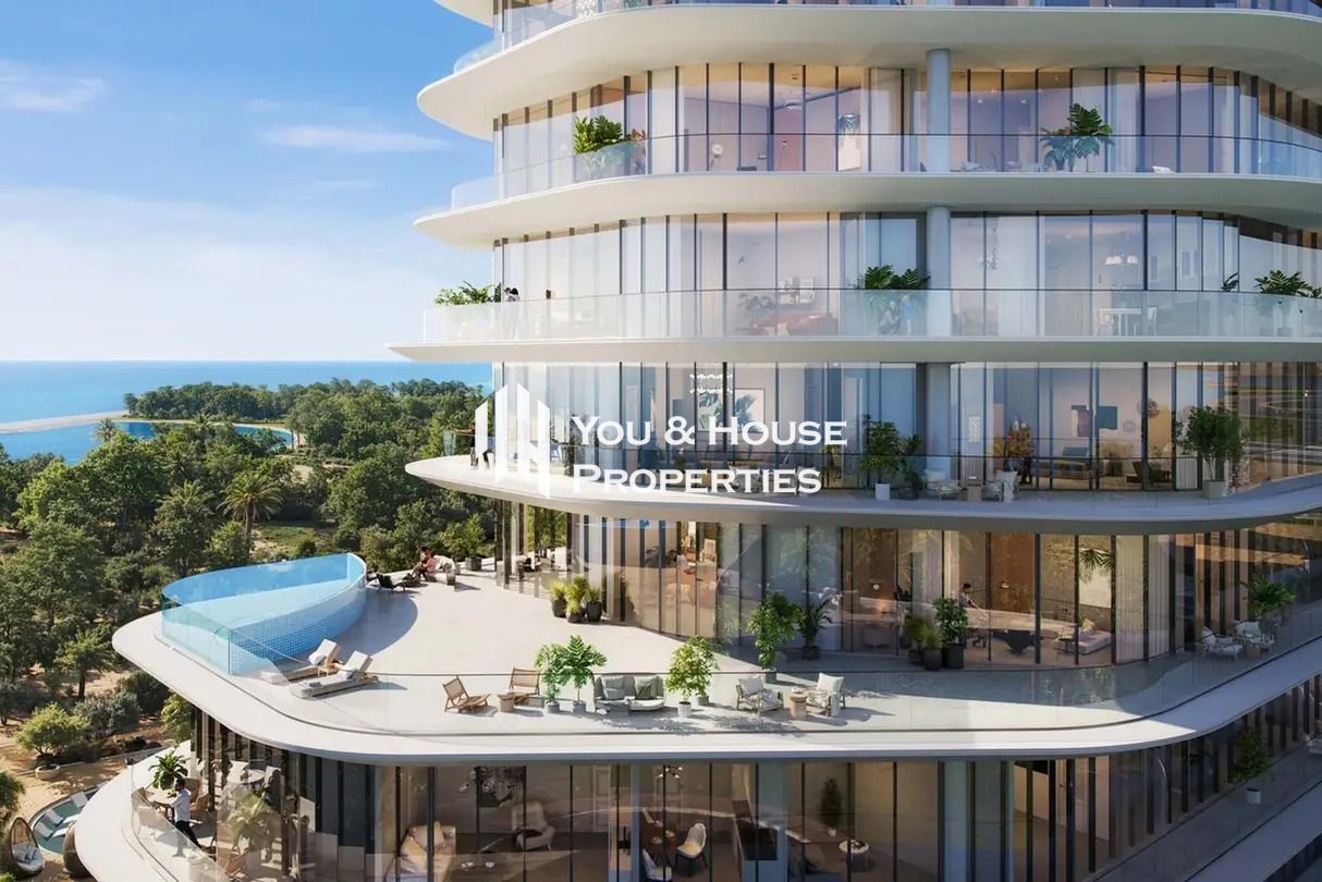 Urban Luxury Apartment I Smart Home System I Best Investor Deal