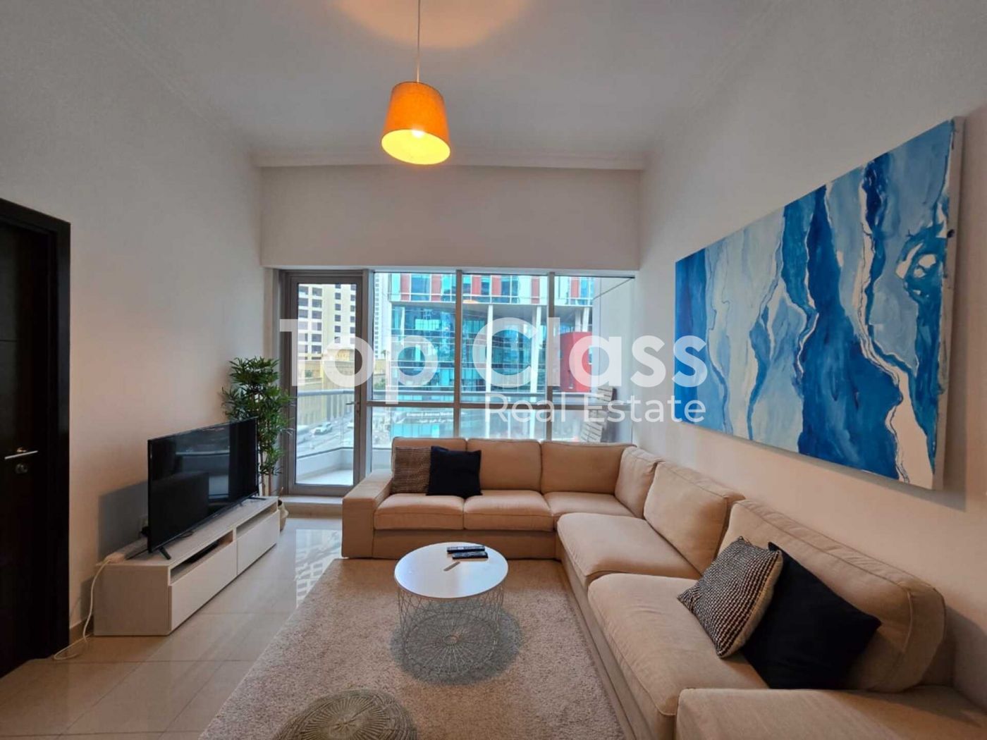 Bay Central East |Furnished 1-Bedroom for Rent