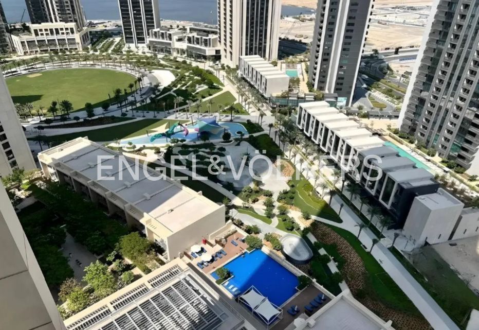 Spacious | Unfurnished | Open View