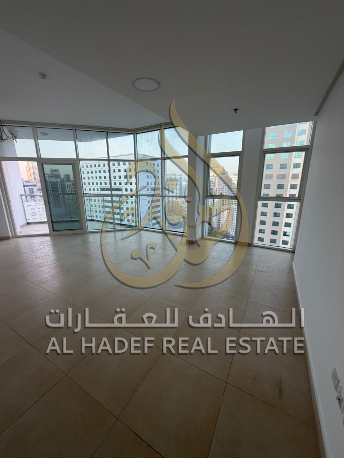 3BR Apartment in Al Khan Street – Spacious Layout & Premium Features