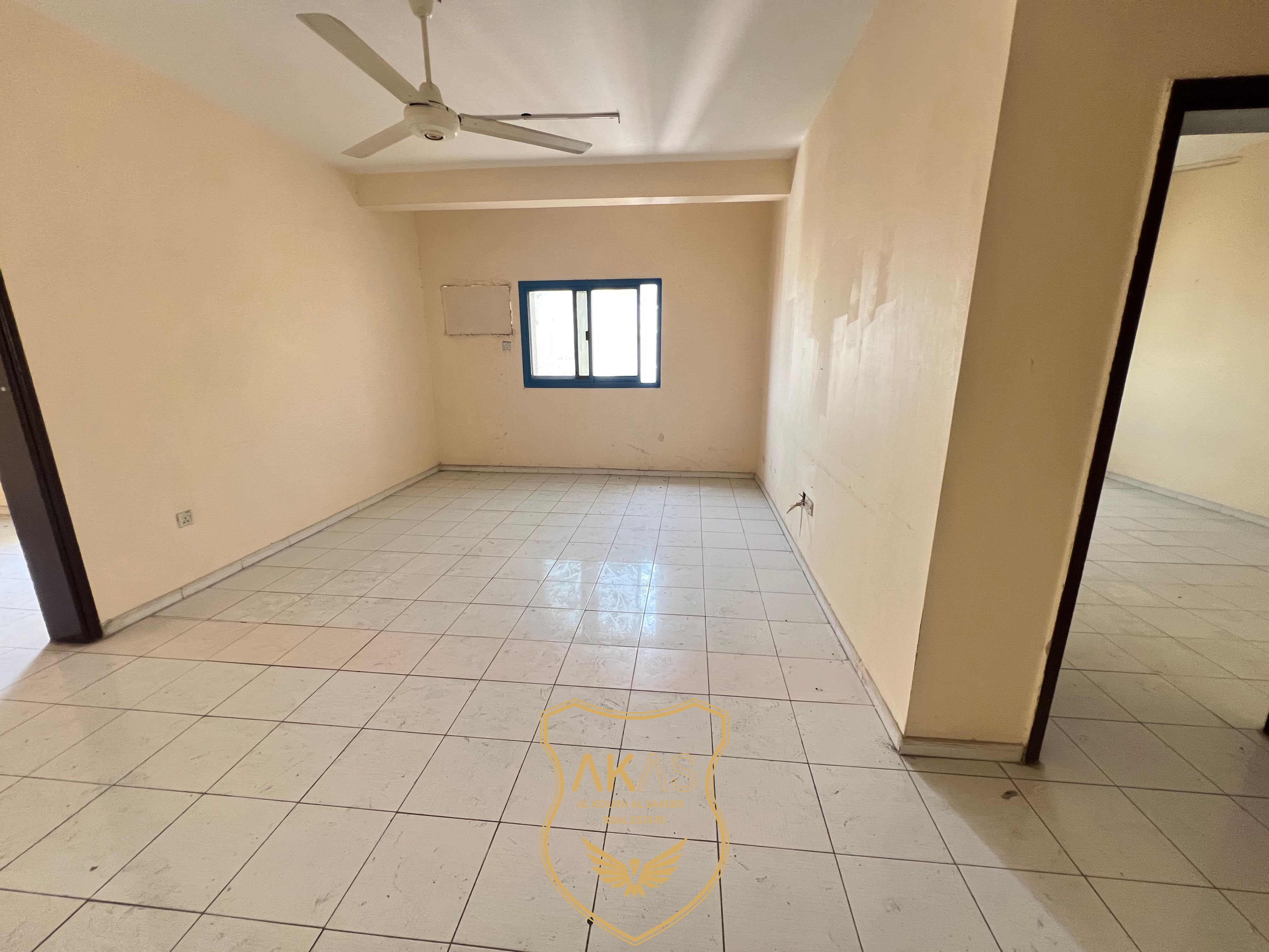 HOT Offer spacious 3BHK apartment with balcony Rent only 35000AED yearly