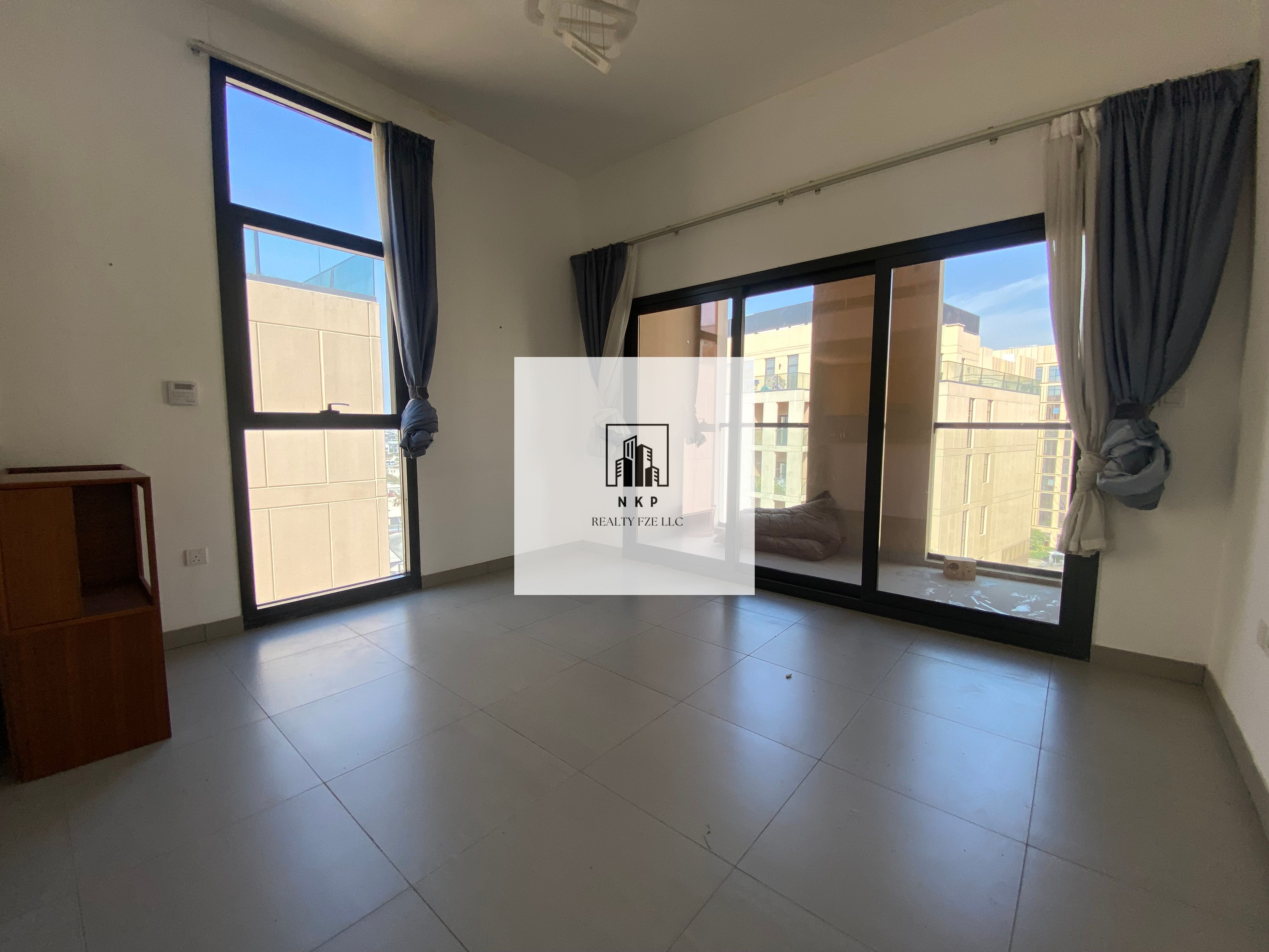 Specious luxury one bedroom apartment for rent