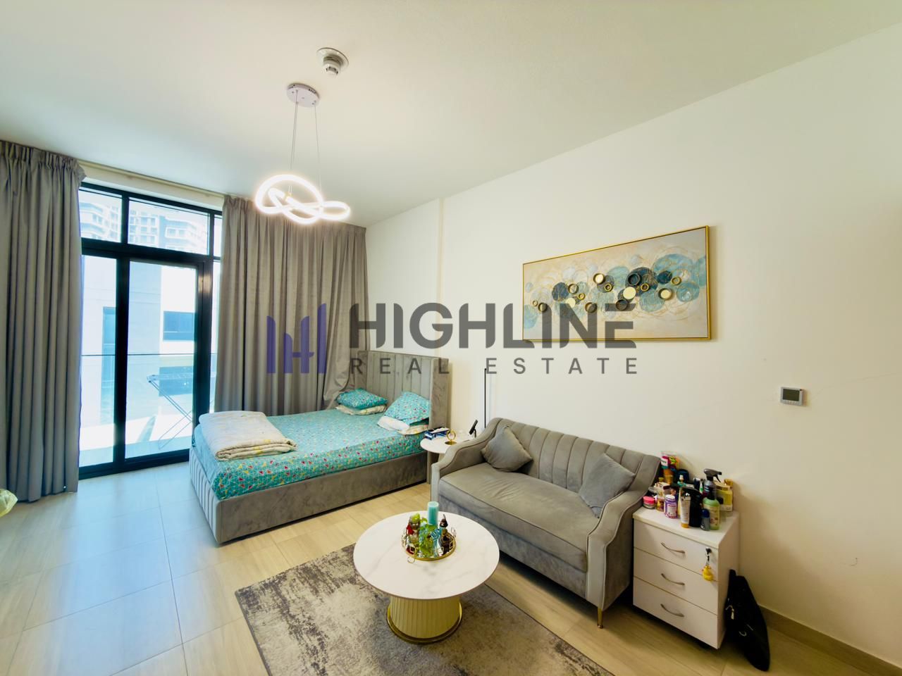 Fully Furnished Studio | Townhouse View Available