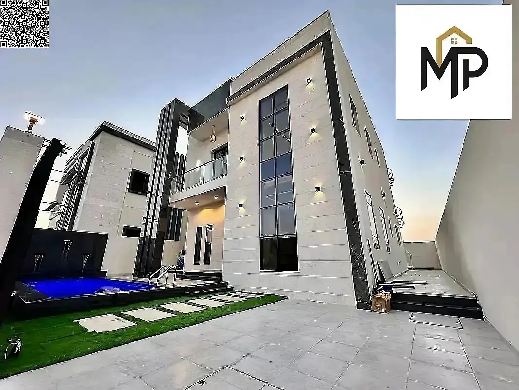 "Ready-to-move-in villa with a swimming pool and on the main street. . . at a price that includes registration and ownership fees - an opportunity not t
