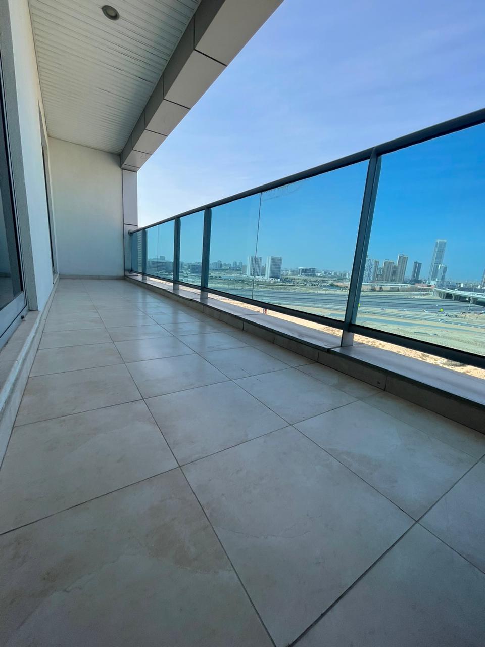 AVAILABLE! Unfurnished! Perfect Size