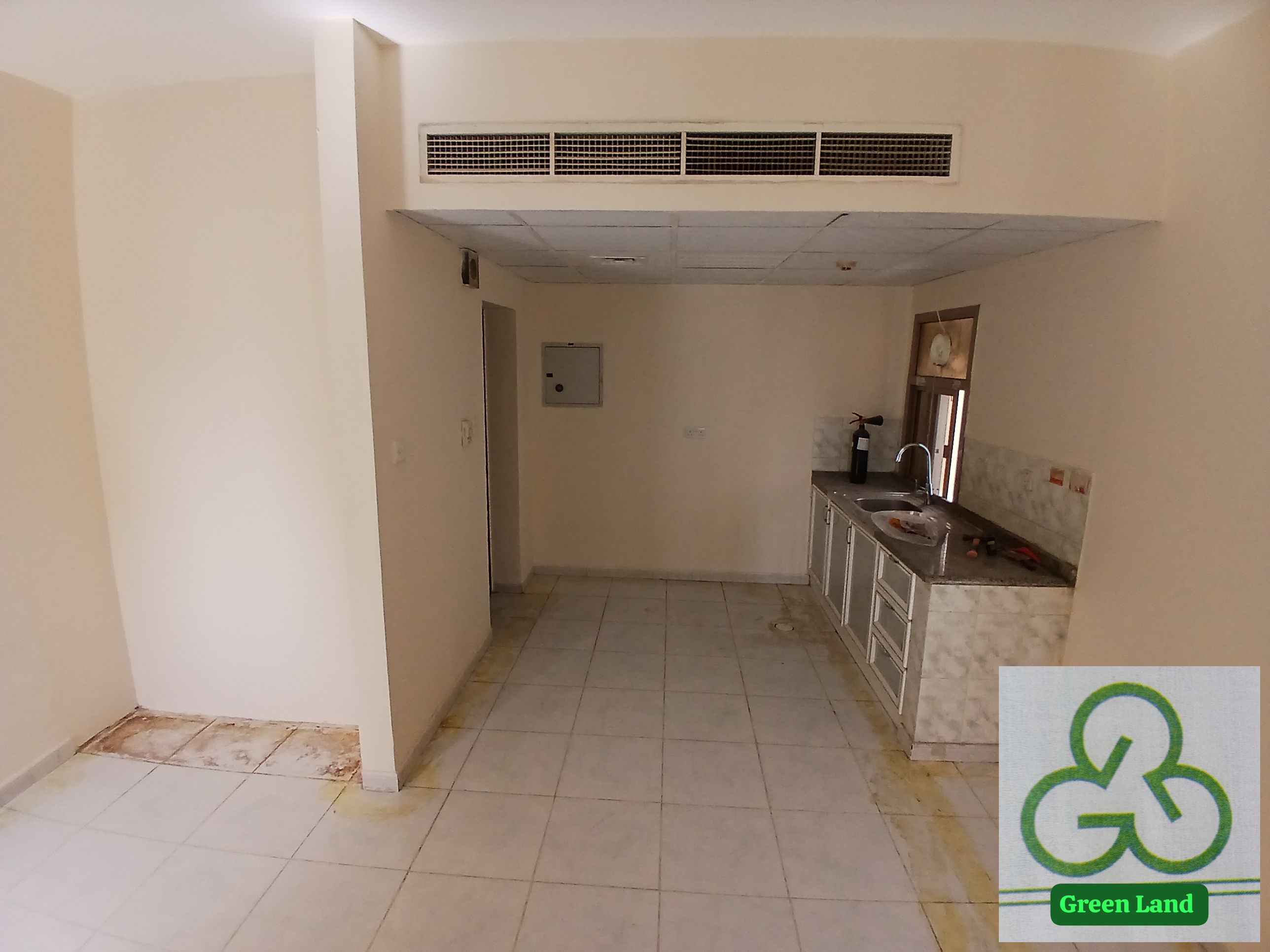 GRAND OFFER STUDIO AVAILABLE CENTRAL AC GAS FAMILY BUILDING 16K